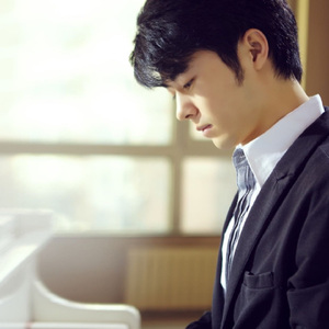 宝贝～腿打开一点我轻一点视频
